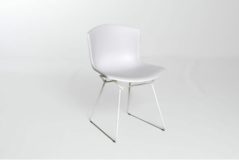 Bertoia Plastic Chair